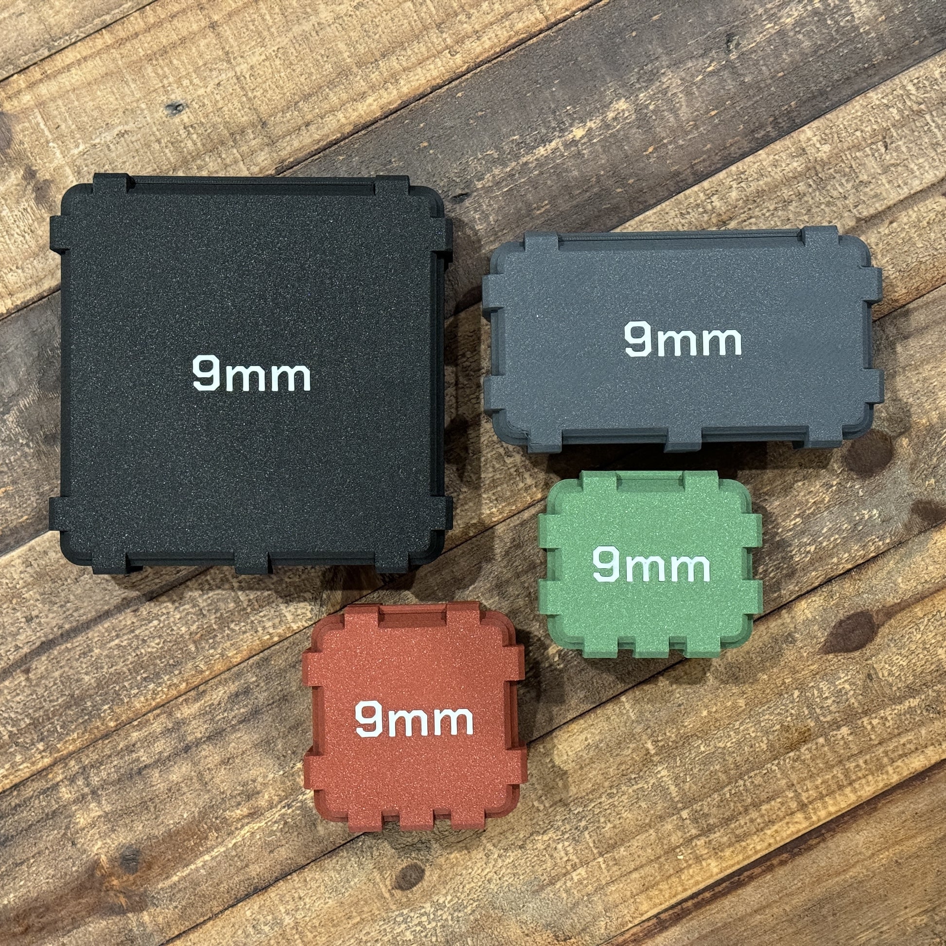 Durable 3D printed rifle ammo box with caliber-specific ammunition insert